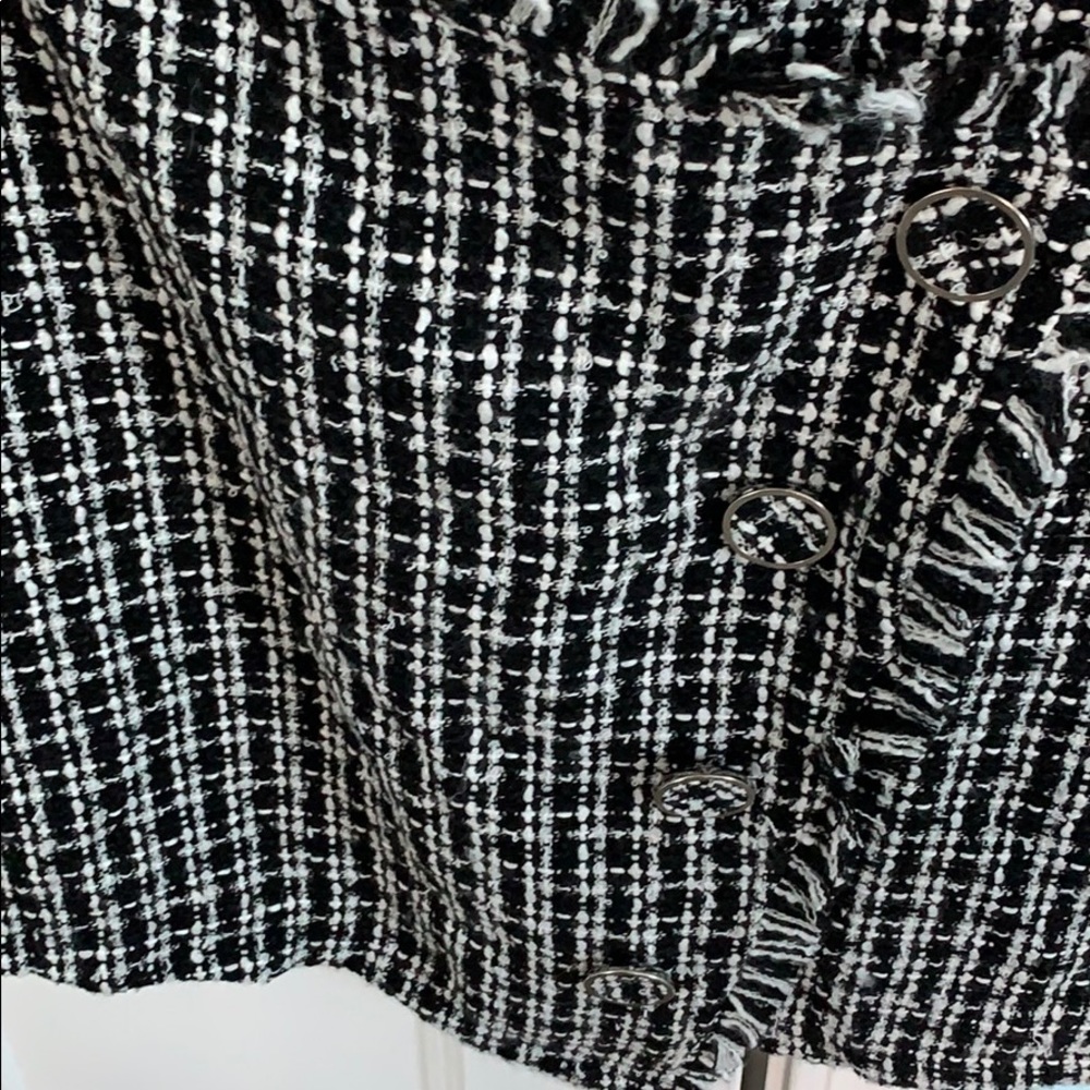 Houndstooth mini skirt
